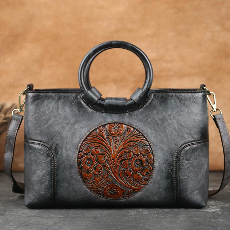 2023 New High Quality Women Handbag Retro Handmade  Shoulder Bag