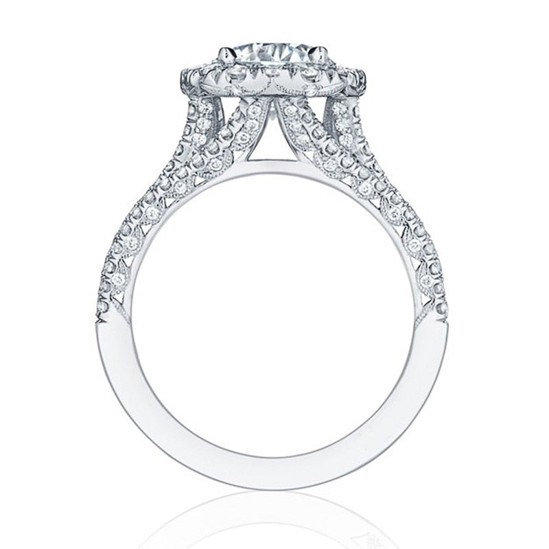 Trendy Women Ring with Brilliant Cubic Zirconia Luxury Engagement Ring